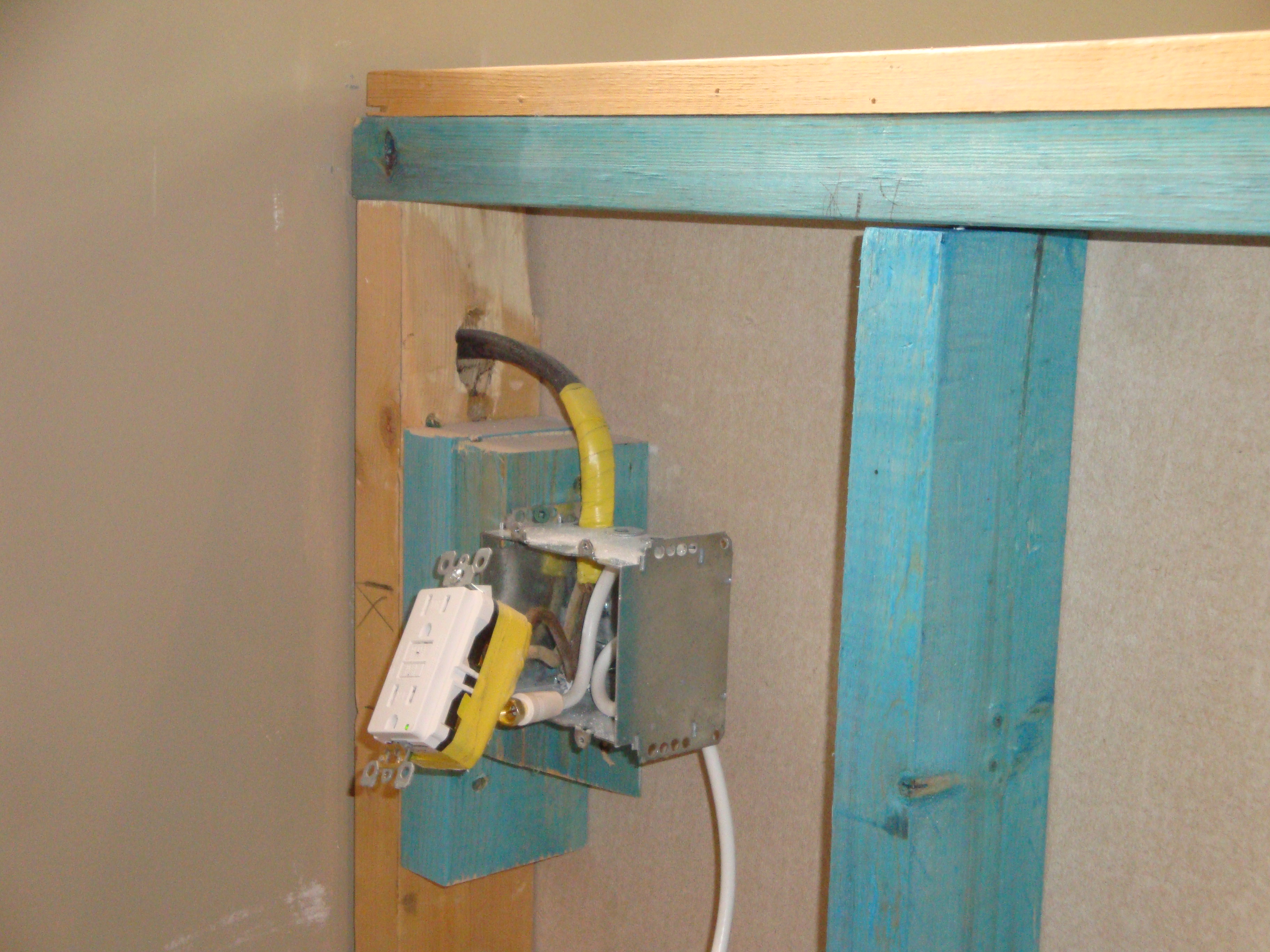 Main floor bathroom photo 89