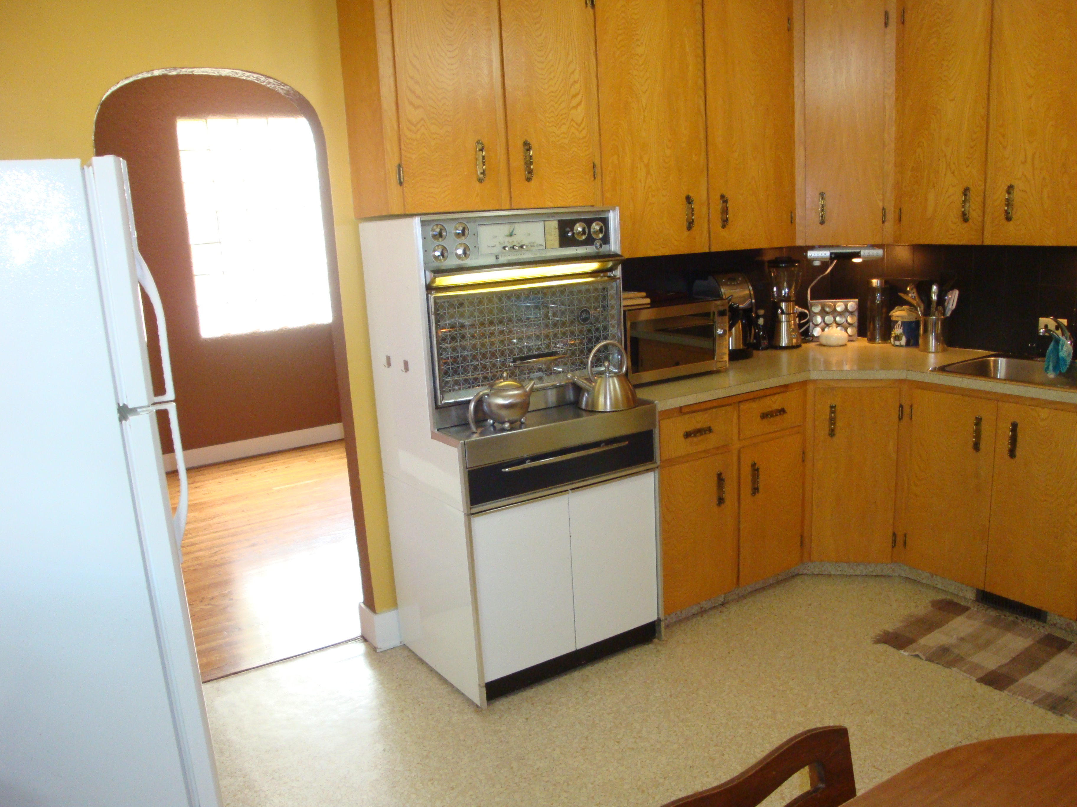 Kitchen renovation photo 12