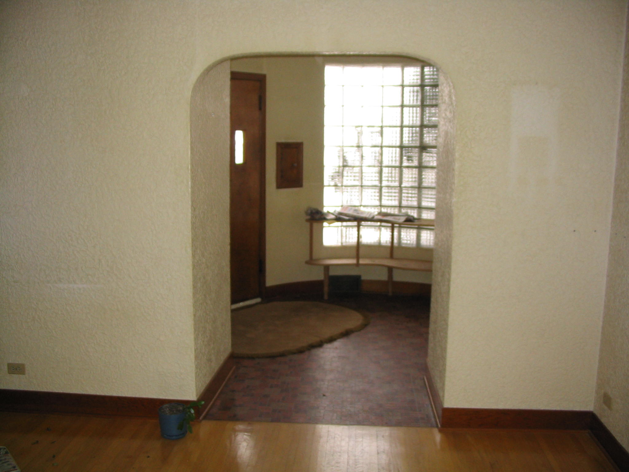 Pre-renovation photo 5