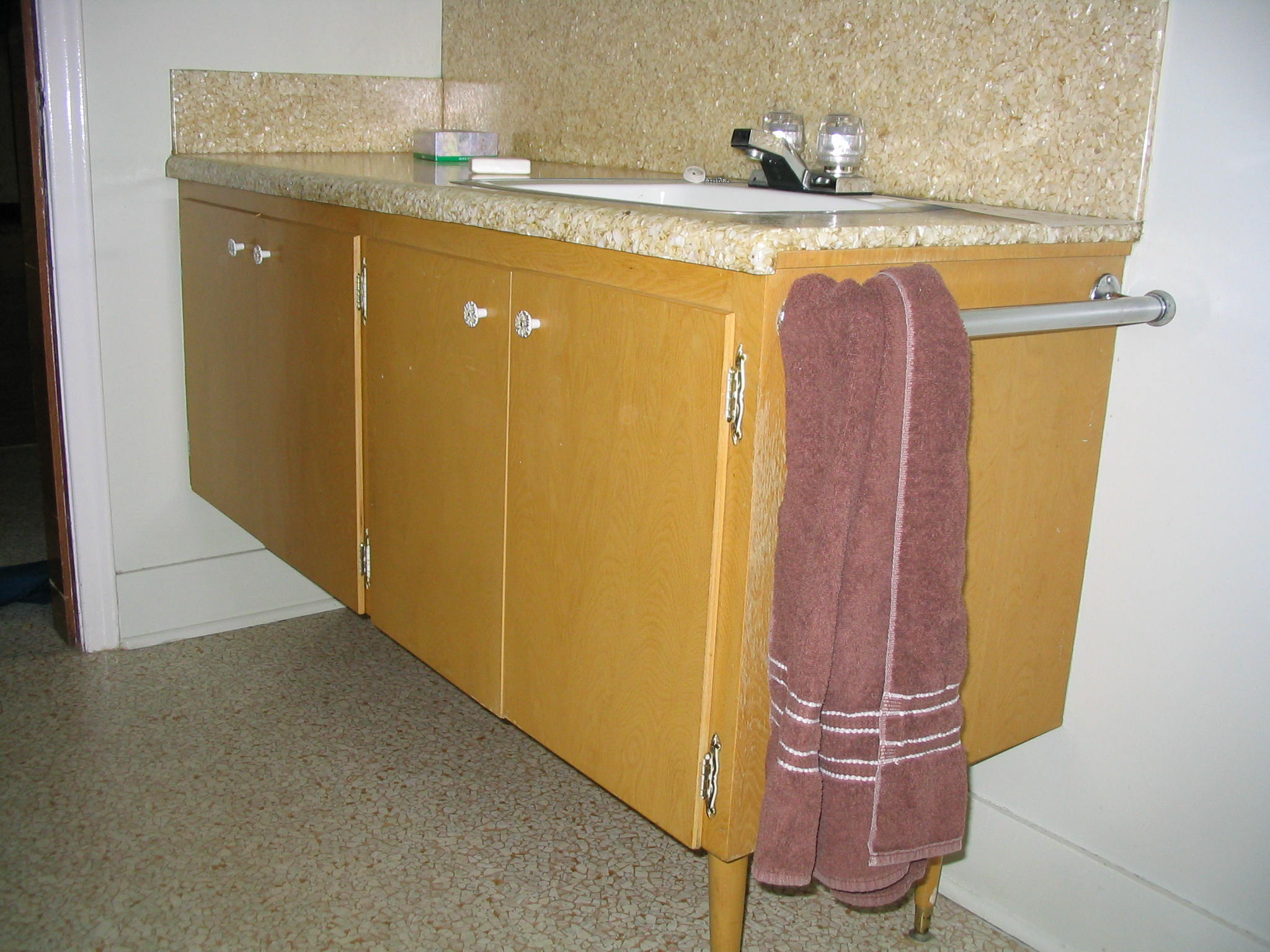 Pre-renovation photo 12